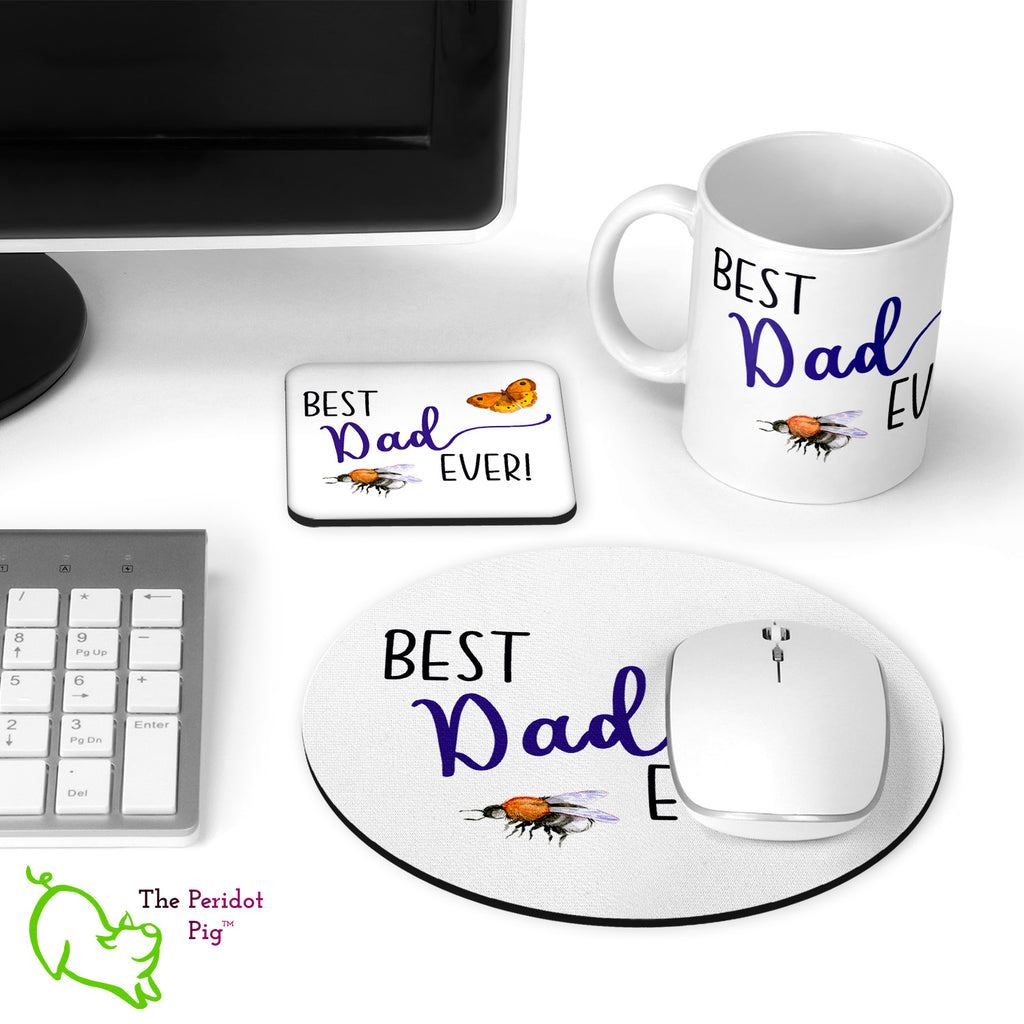 Sometimes you need to state the obvious and let Dad know he's the best! We're sure he will appreciate it. In this set, all of the pieces say "Best Dad Ever!" plus we added a few bugs, just because bugs are cool. Deskset overview showing coaster, mug and mousepad.